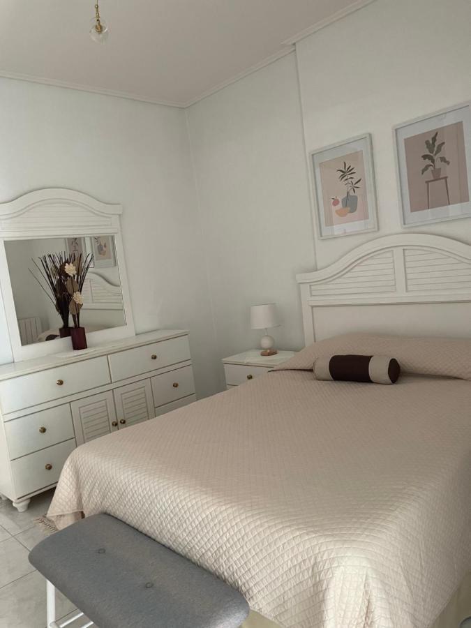 Seaside Penthouse In กาลามาตา ภายนอก รูปภาพ